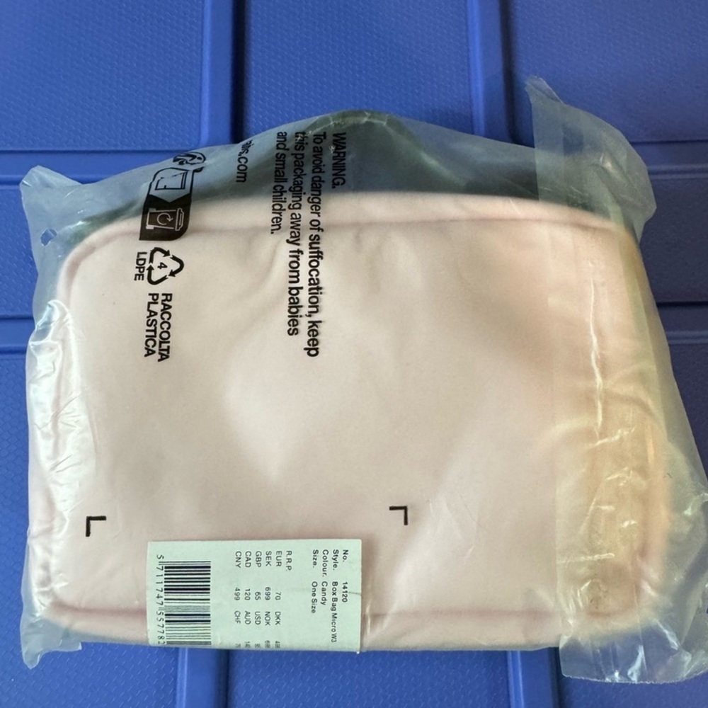 New Rains Box Bag - Picture 6 of 7